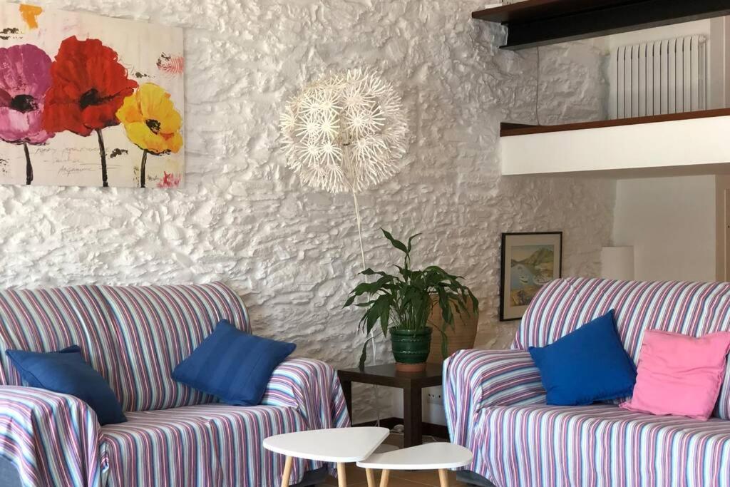 Roques - Casa En Primera Linea De Mar En Cadaqués Eksteriør billede