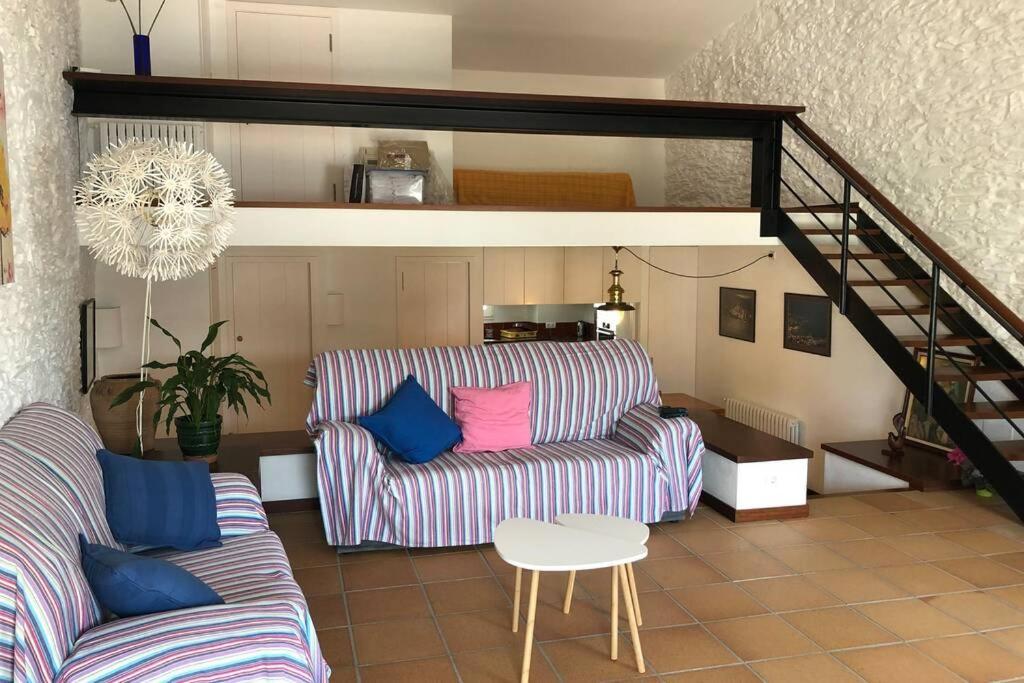 Roques - Casa En Primera Linea De Mar En Cadaqués Eksteriør billede